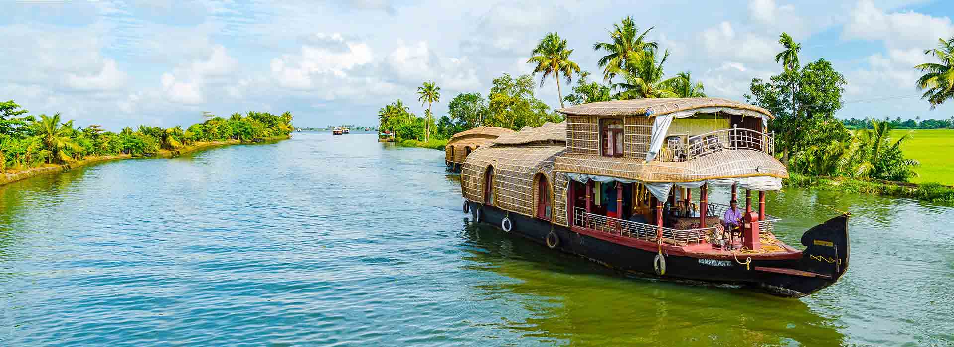 historic canal cruises